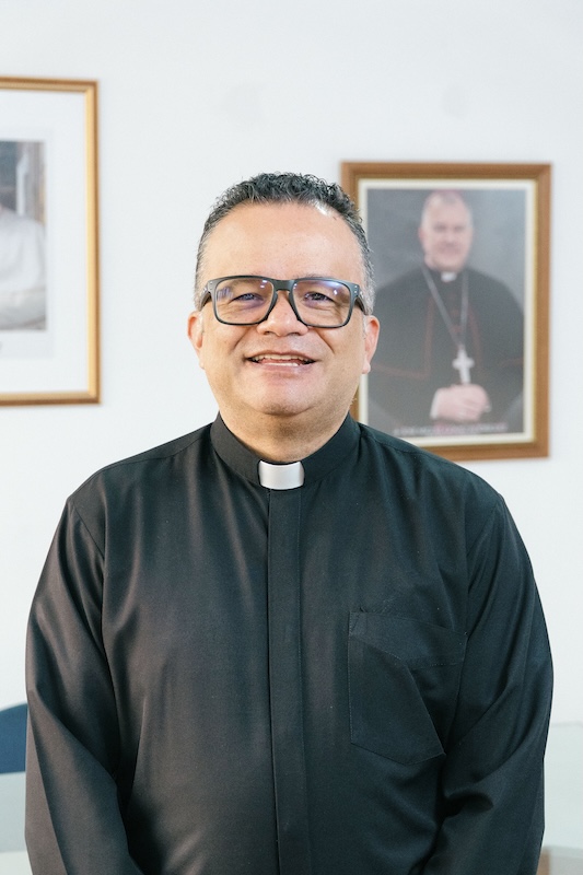 Pbro. Cristian Echeverry Sánchez, rector del Colegio SEMENOR